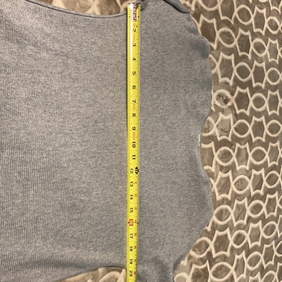 Michael Kors Gray sweater - Picture 6 of 12